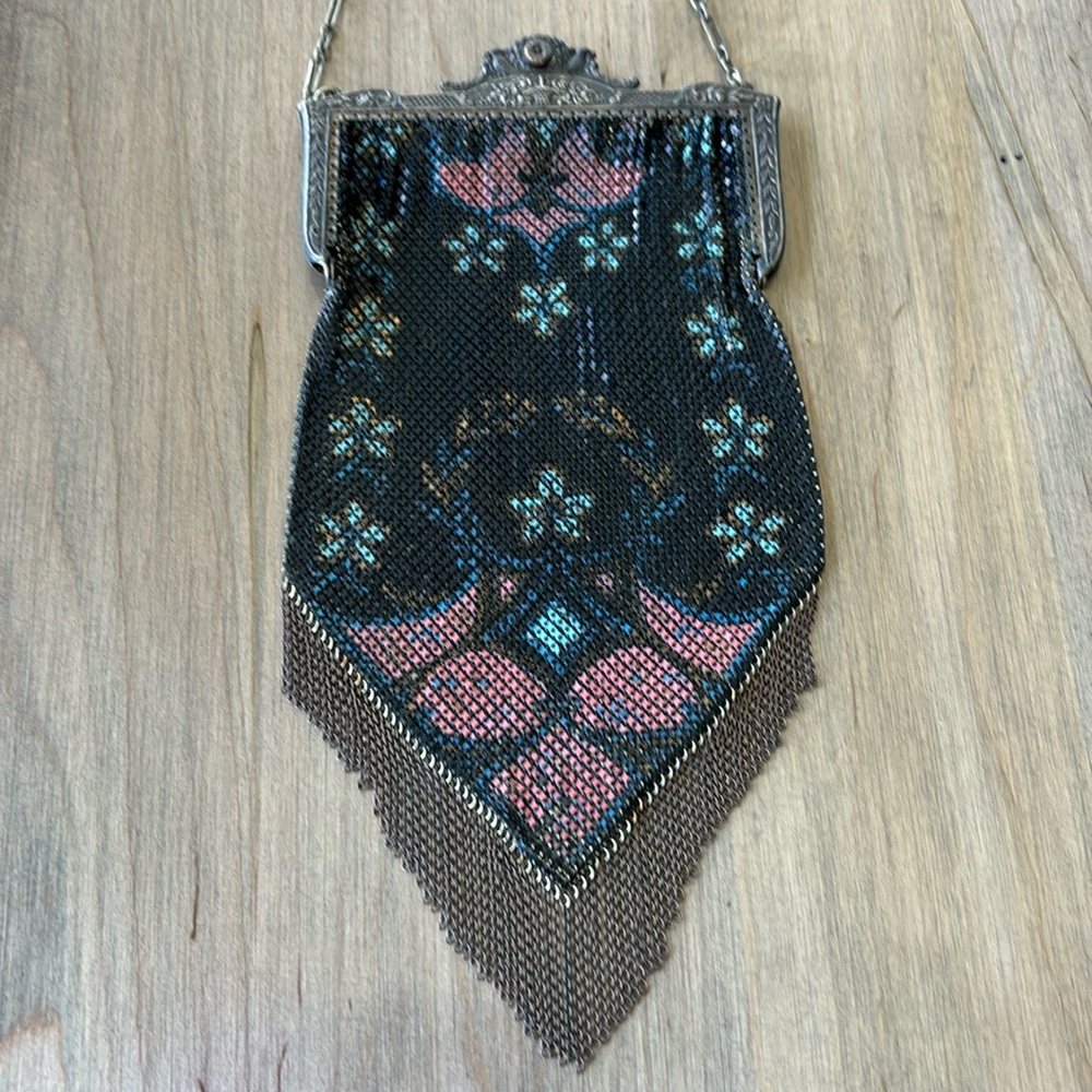 1920’s Mandalian